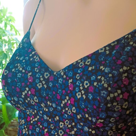 American Eagle Sheer Layered Top XS Blue Floral Lined Shirred Back Tank - Picture 4 of 9